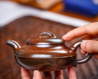 獨家首發，品名：線圓。泥料：極品紫泥（