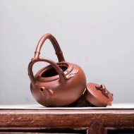 《竹節(jié)提梁》