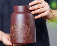 品名：精美茶倉。泥料：原礦優質紫泥