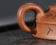 《納?！? title=