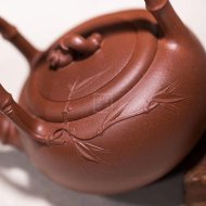 《竹節(jié)提梁》