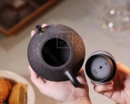 《三足蘊(yùn)瓢》