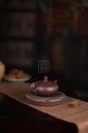 《一粒珠》宜興一粒珠紫砂工藝美術(shù)師手工紫泥泡茶壺套壺